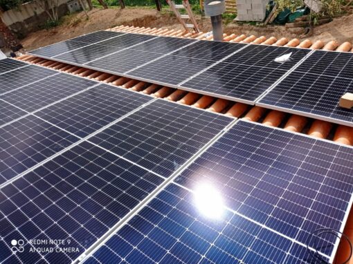 Instalaciones fotovoltaicas 18 y 12 paneles de 455w con inversores SMA.